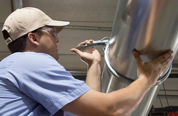 Seven Mechanical Logo