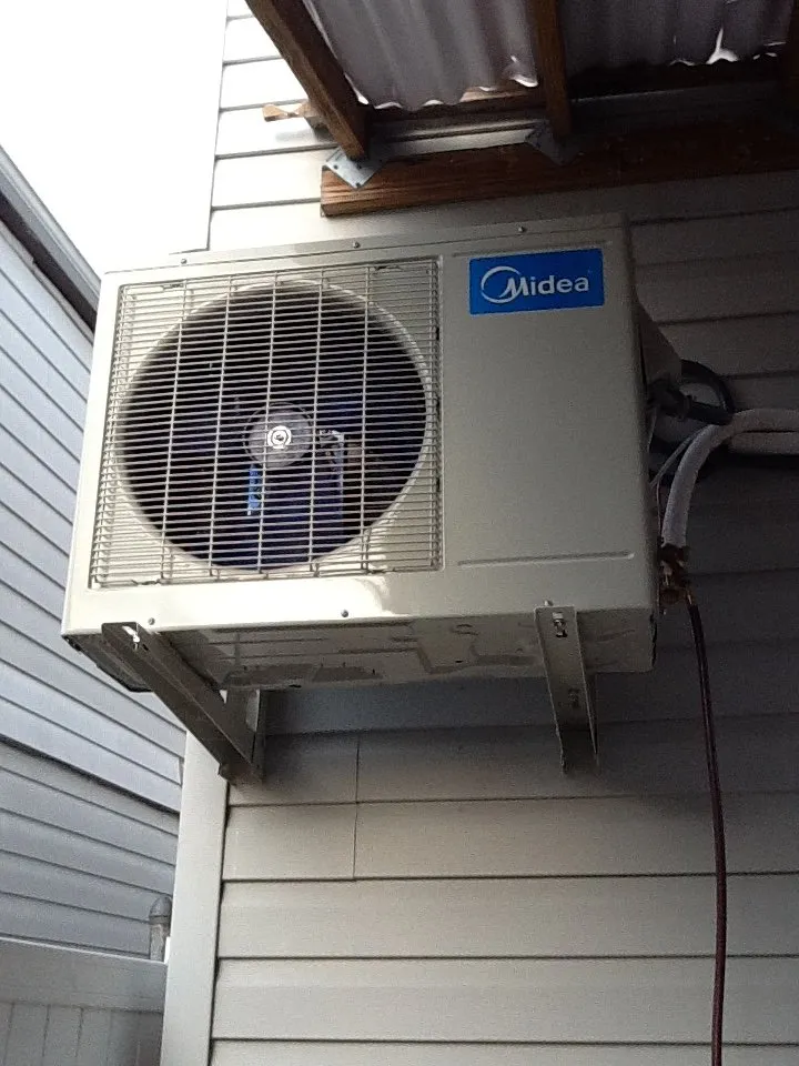 Slide of Seven Stars Air Conditioning