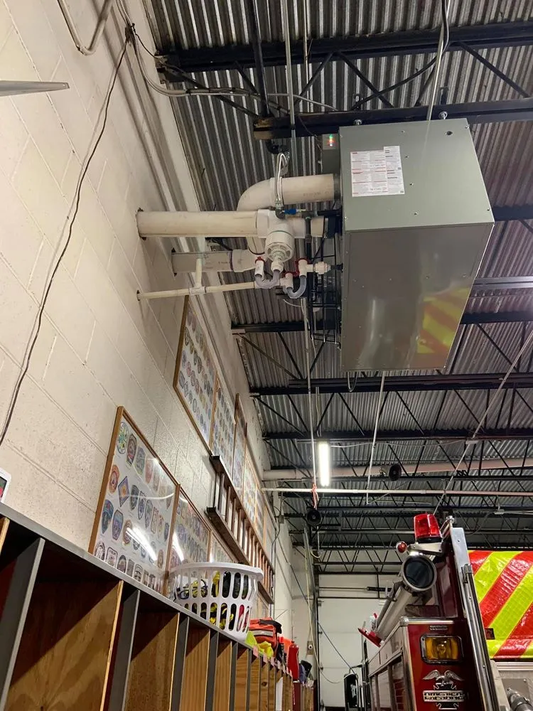 Slide of Shelton's Air Worx Heating & Cooling