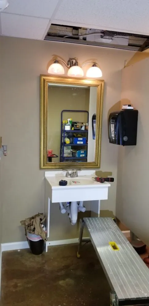 Slide of SI Service Group