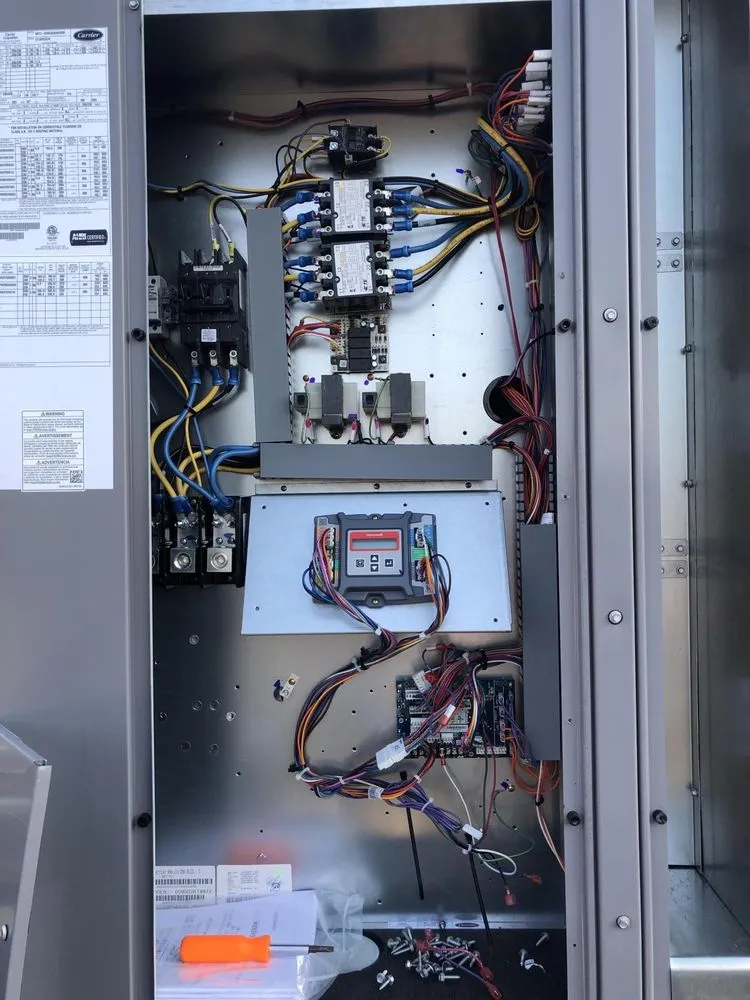 Slide of Signature Heating & Cooling