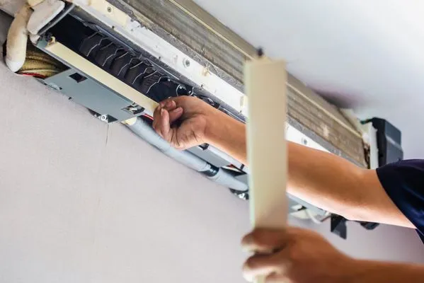 Silver Hill Heating and Air Conditioning Logo