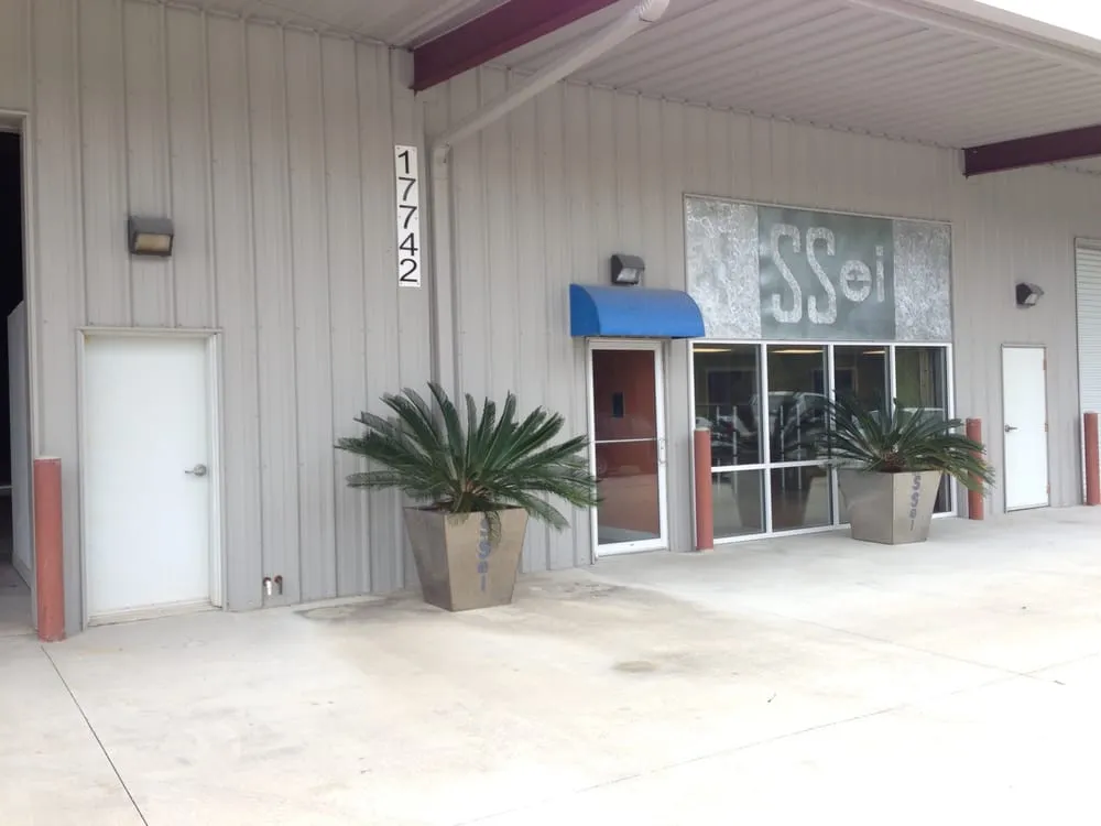 Slide of Silver Sheet Enterprise