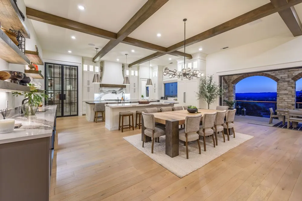 Slide of Silvermark Construction Services