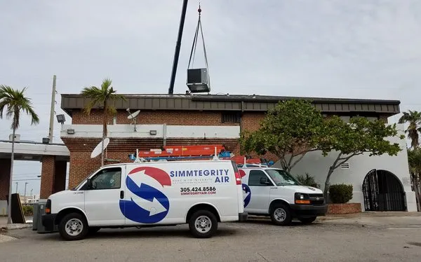 SIMMTEGRITY AIR, INC. Logo