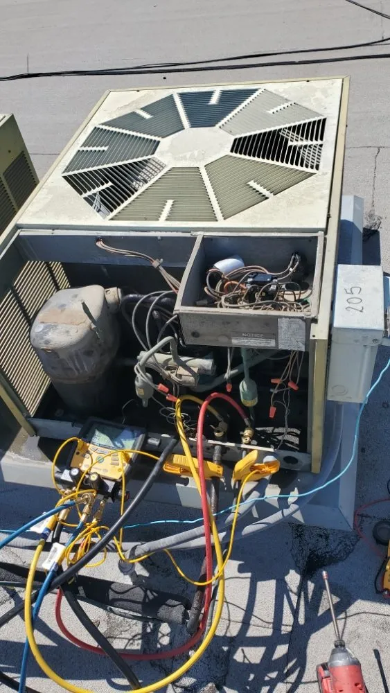 Slide of Simon's Air Conditioning and Heating