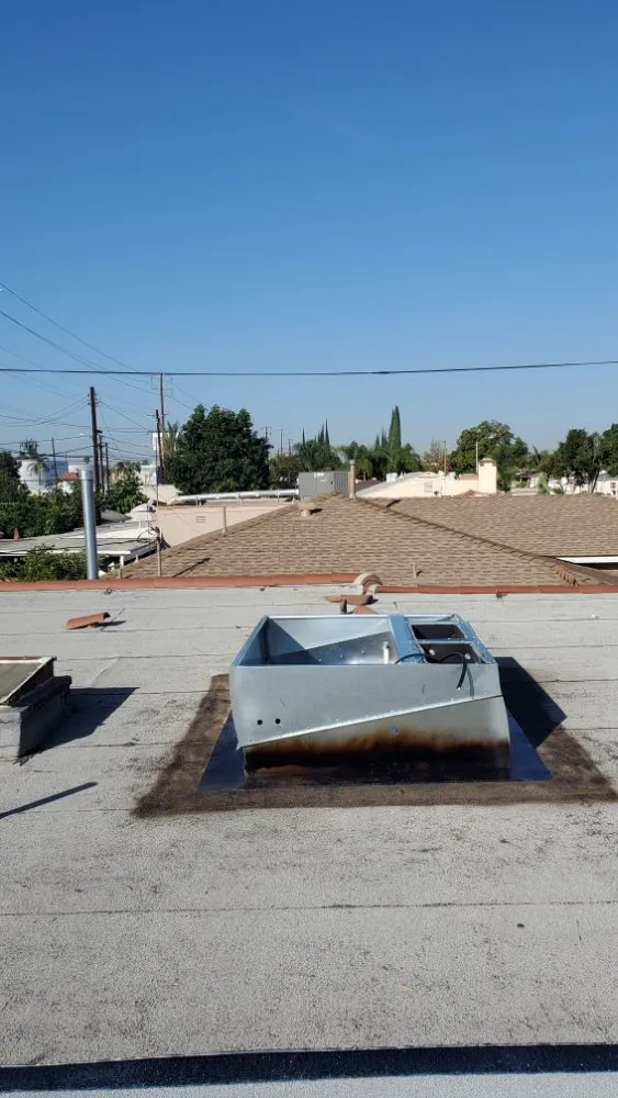 Slide of Simon's Air Conditioning and Heating