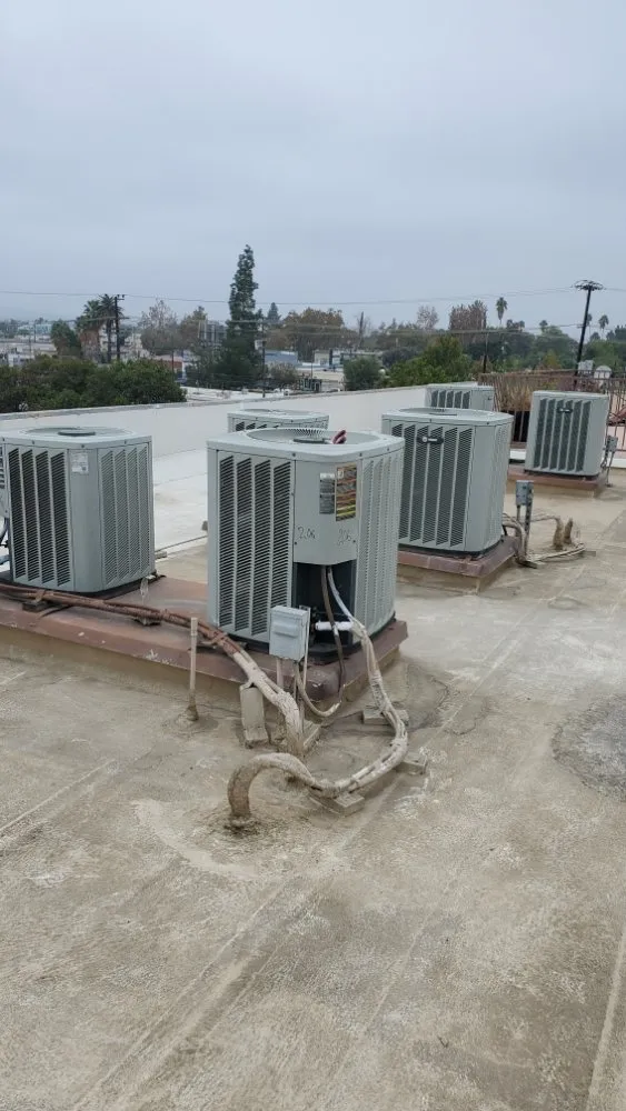 Slide of Simon's Air Conditioning and Heating