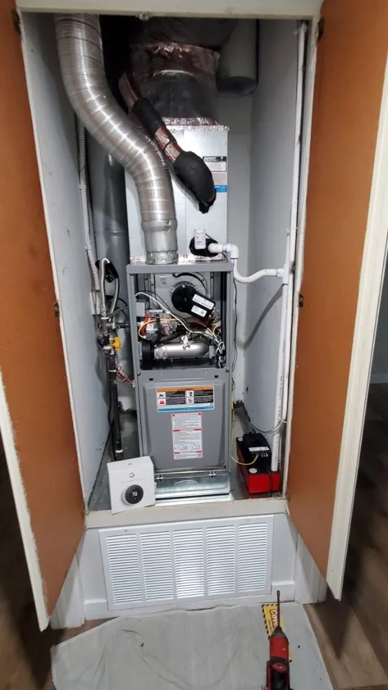 Slide of Simon's Air Conditioning and Heating