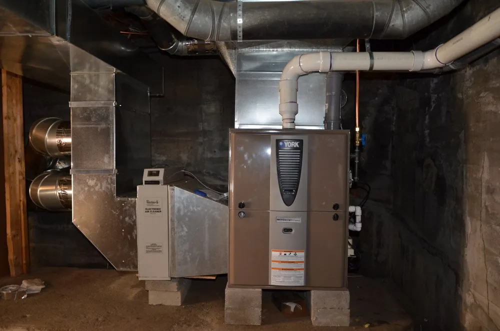 Emergency air conditioning tune-up experts serving West Lebanon, NH - Simple Energy