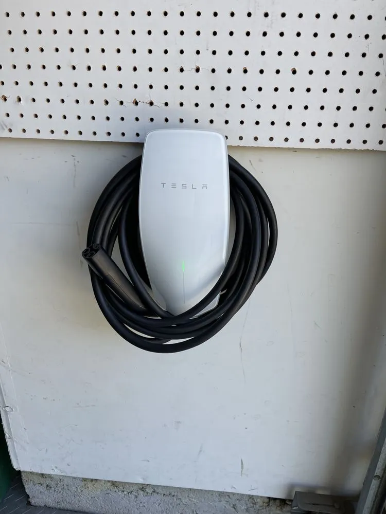 Slide of Singh Electrical