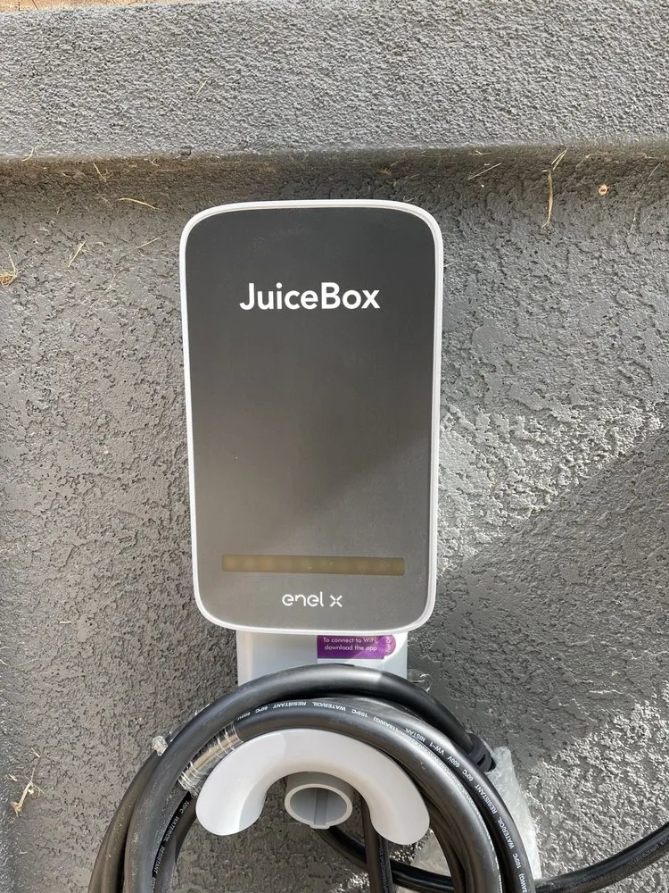 Slide of Singh Electrical