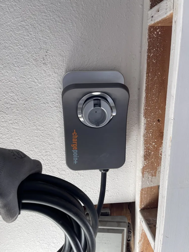 Slide of Singh Electrical