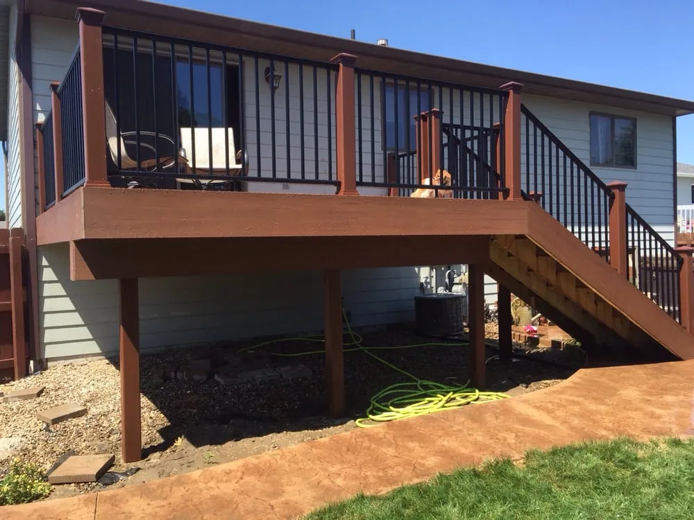 Slide of Sizzlin' S Construction