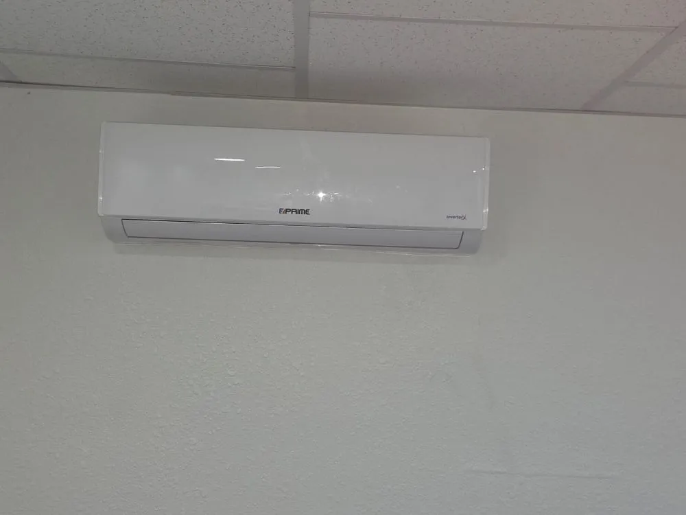 Slide of Smart Cool Services