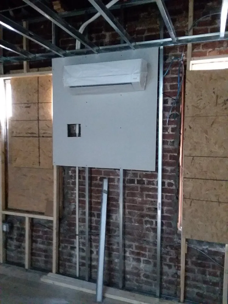 Slide of Smart Move HVAC
