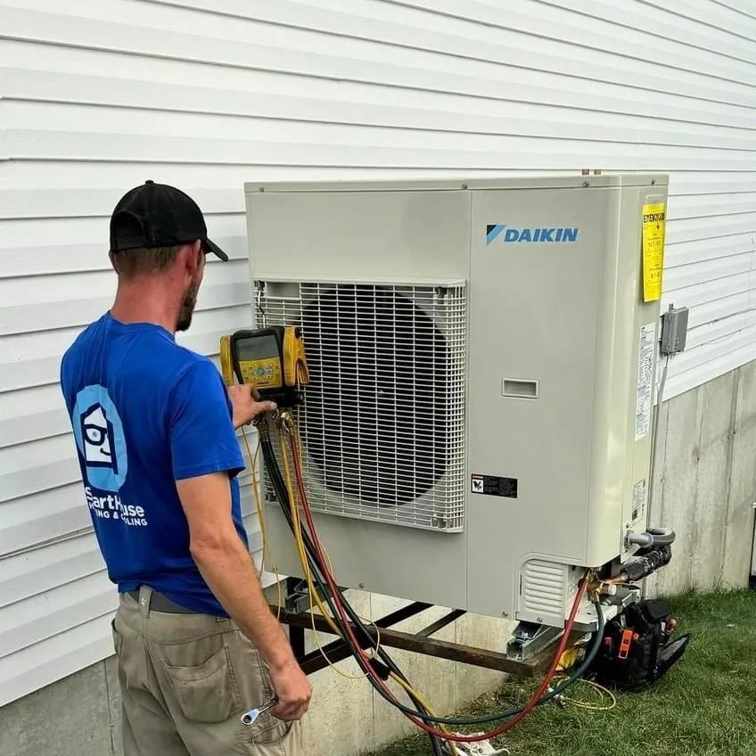 Expert heating and cooling service in St. Louis, MO by SmartHouse Heating and Cooling