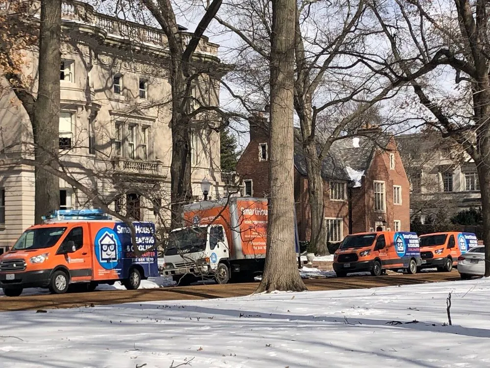 Certified air conditioning service same-day service in St. Louis, MO by SmartHouse Heating and Cooling