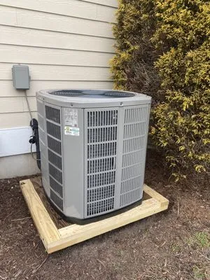 Smile Heating and Air Conditioning Logo