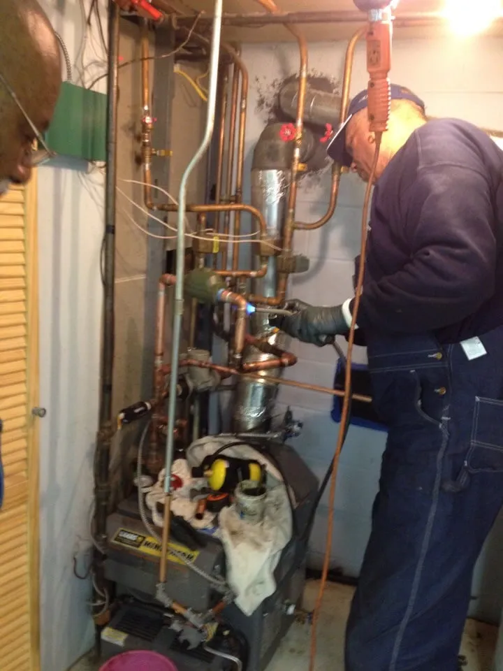 Slide of Smiley's Heating,Ventilating & Air Conditioning