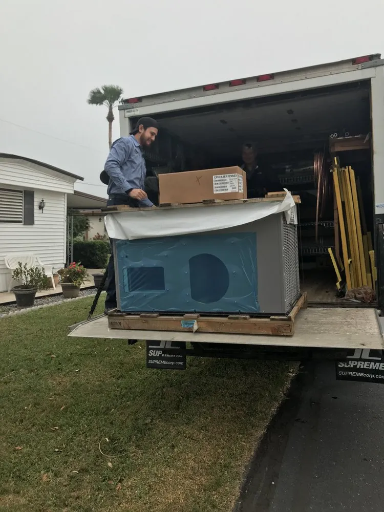 Slide of Snyder Air Conditioning