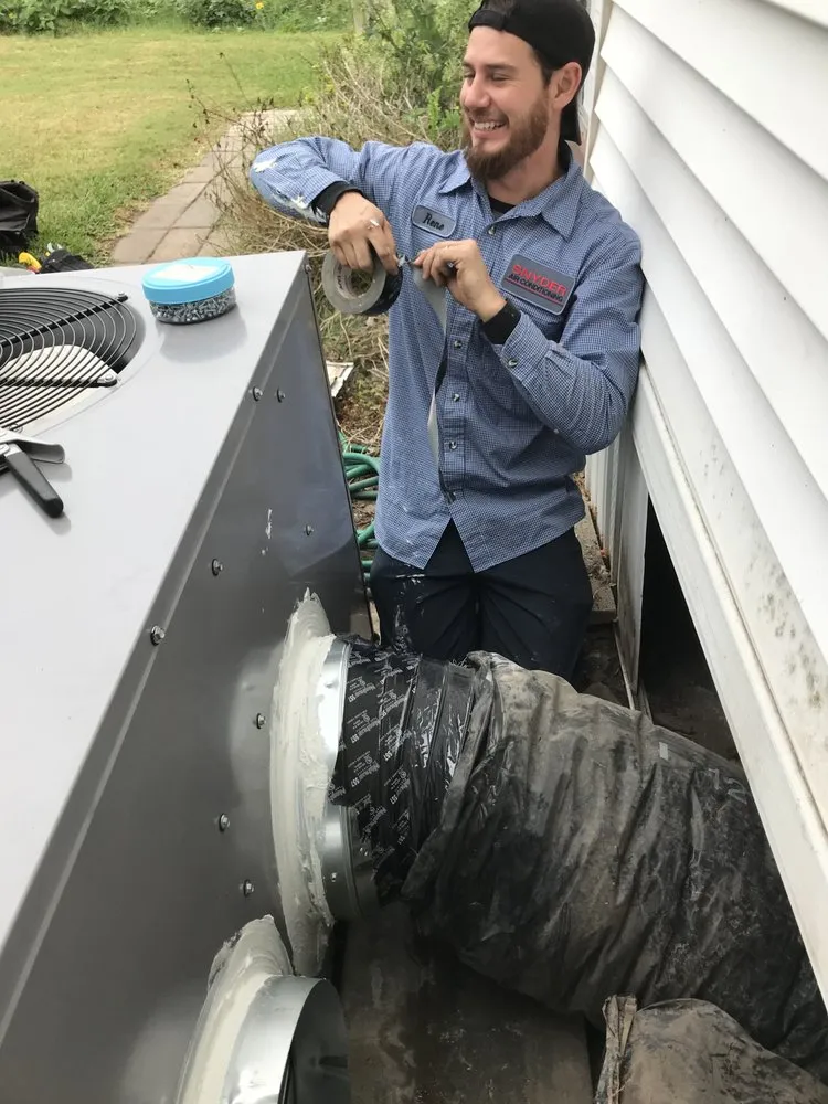 Slide of Snyder Air Conditioning