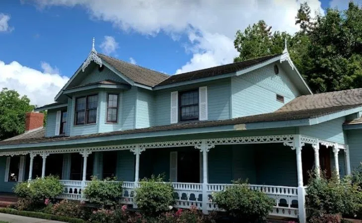 Slide of SoCal Energy Contractors