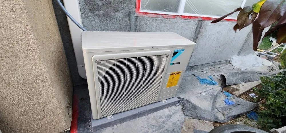 Slide of SoCal Heating & Air Conditioning