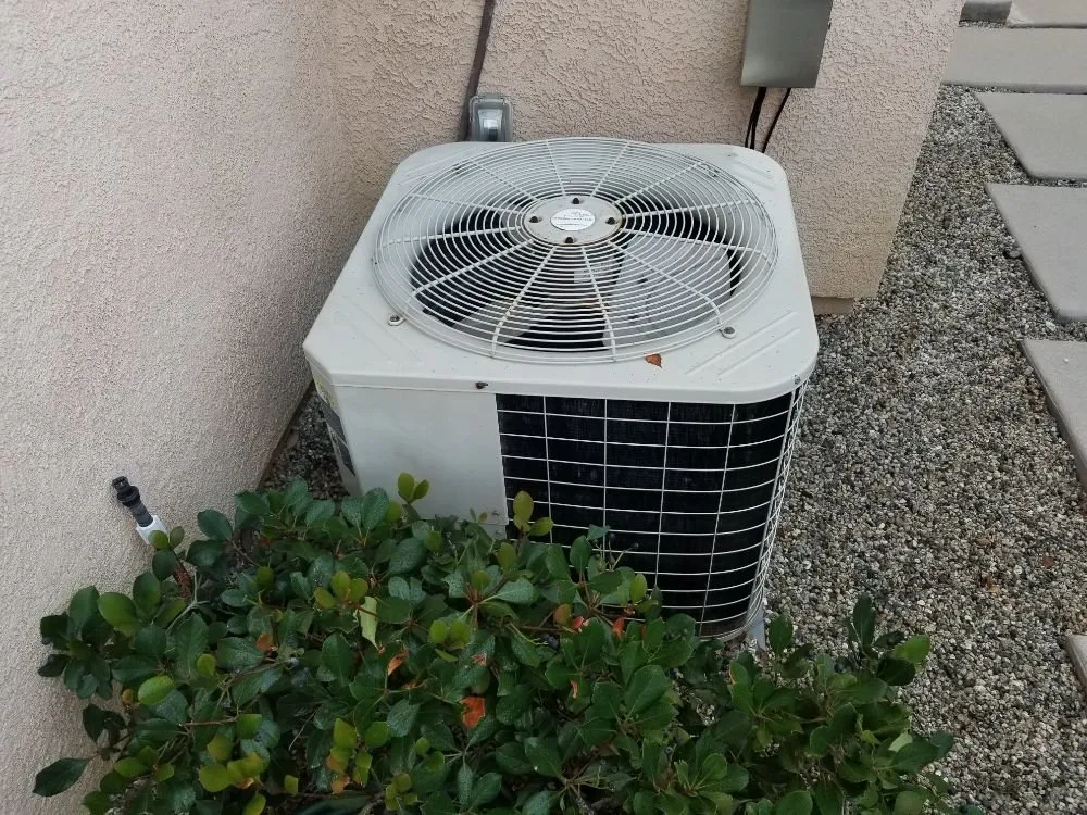 Slide of SOCAL PROS HEATING AND AIR