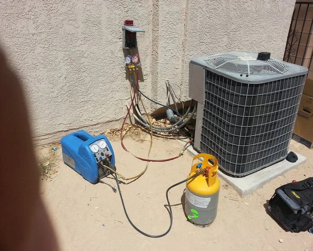 Slide of Solana Heating and Cooling Units Repair