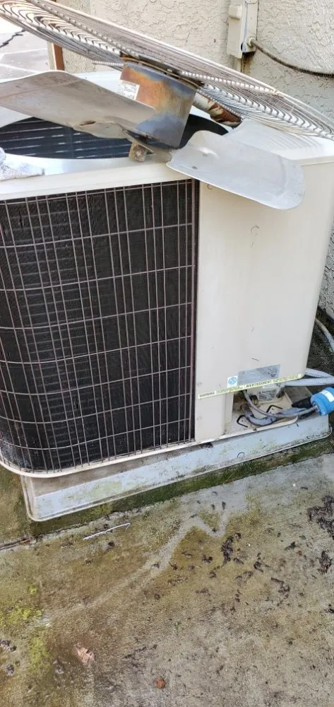 Slide of Solo Heating And Air