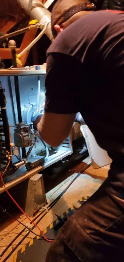 Slide of Solo Heating And Air