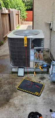 Solo Heating And Air Logo