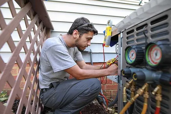 SOS Home Solutions Logo