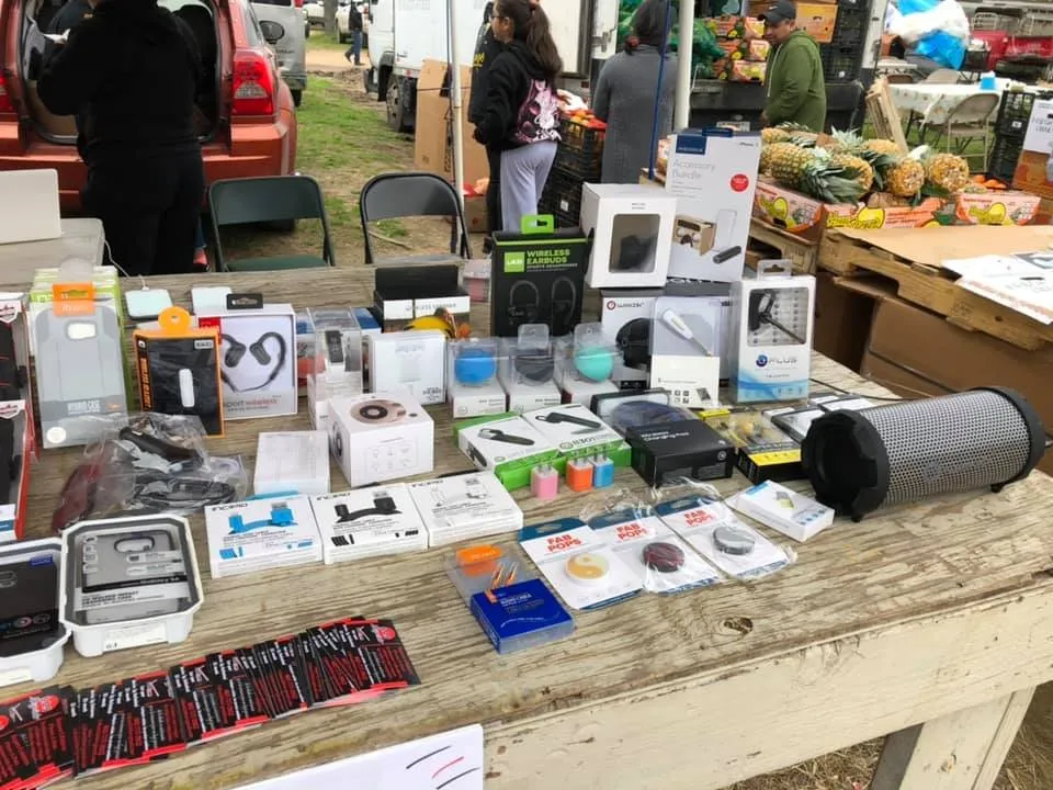 Slide of SoS Phone Repair