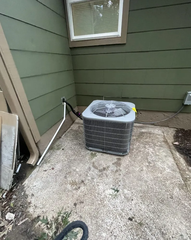 Slide of Southeast Equipment Solutions