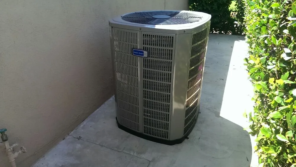 Slide of Southern Air