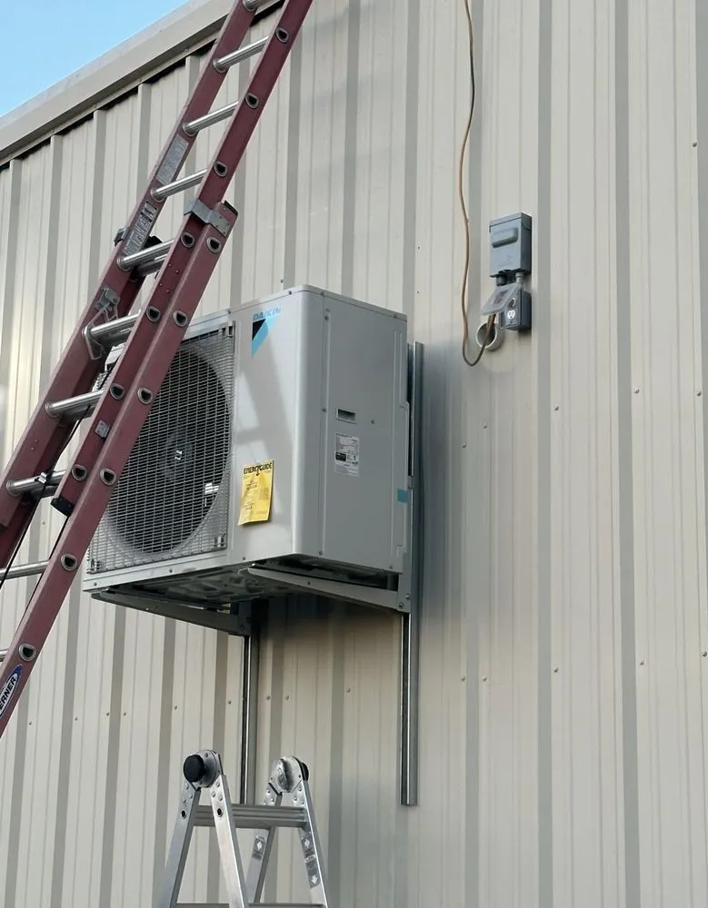 Slide of Southern Comfort Services HVAC/R