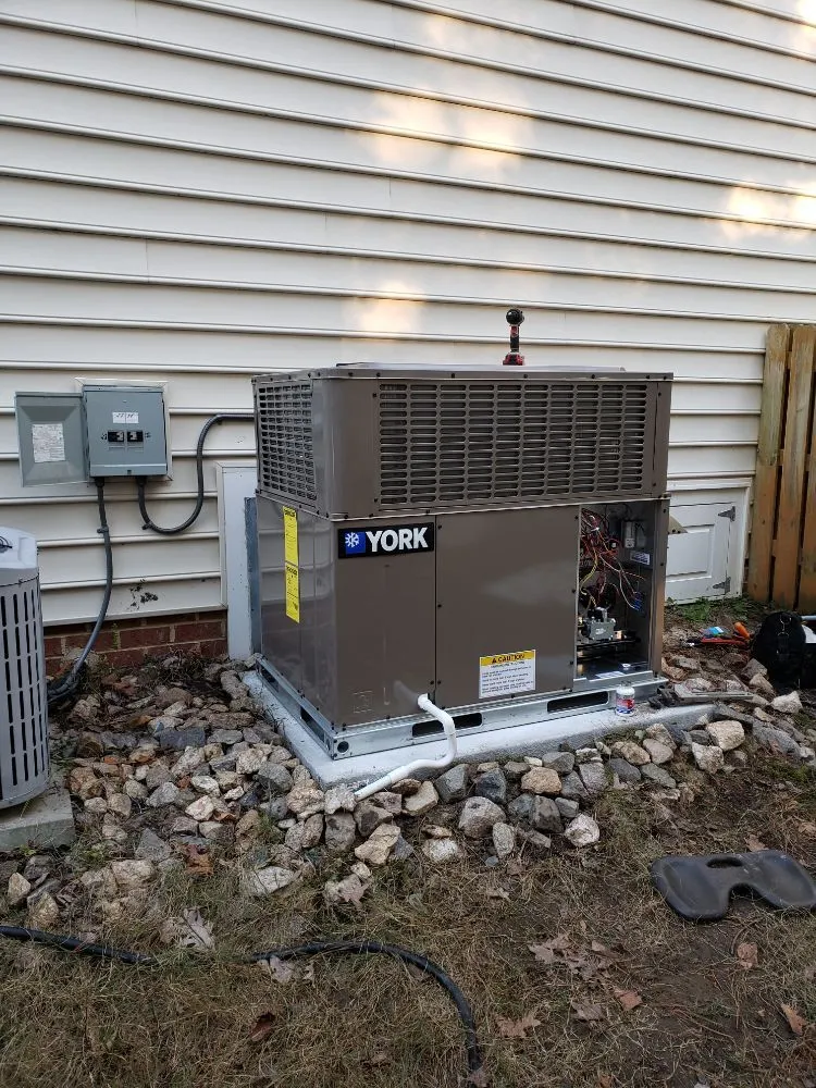 Slide of Southern Seasons Heating & Air Conditioning