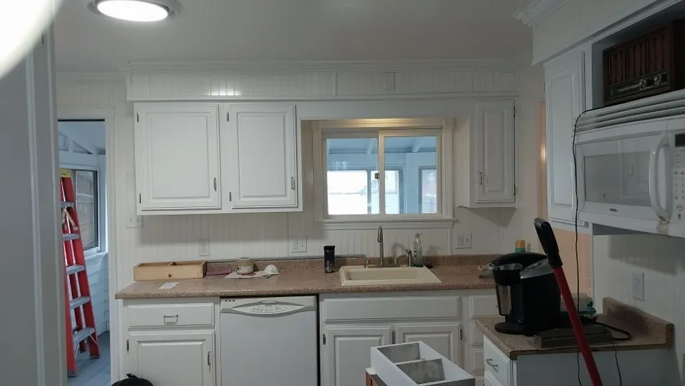 Slide of Spositos Electric