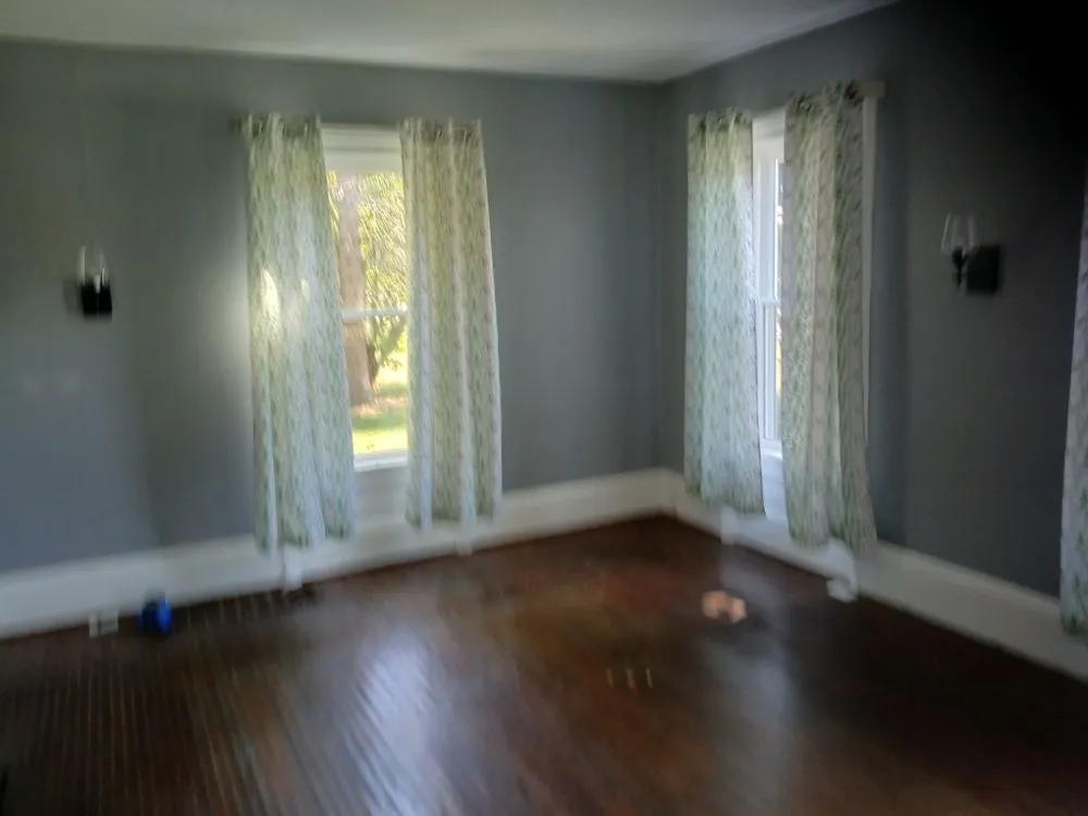 Slide of Spositos Electric