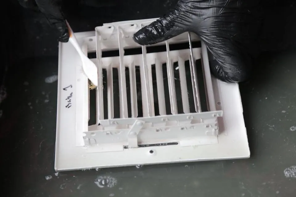 Slide of Spotless Ducts