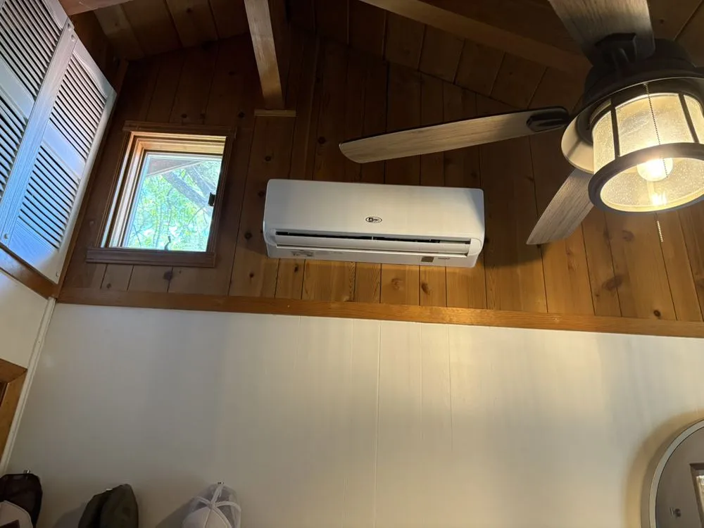 Slide of SRM Heating & Air Conditioning