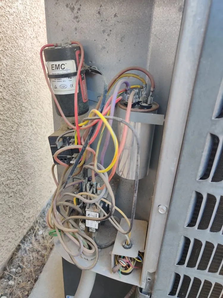 Slide of Standlee Heating and A/C