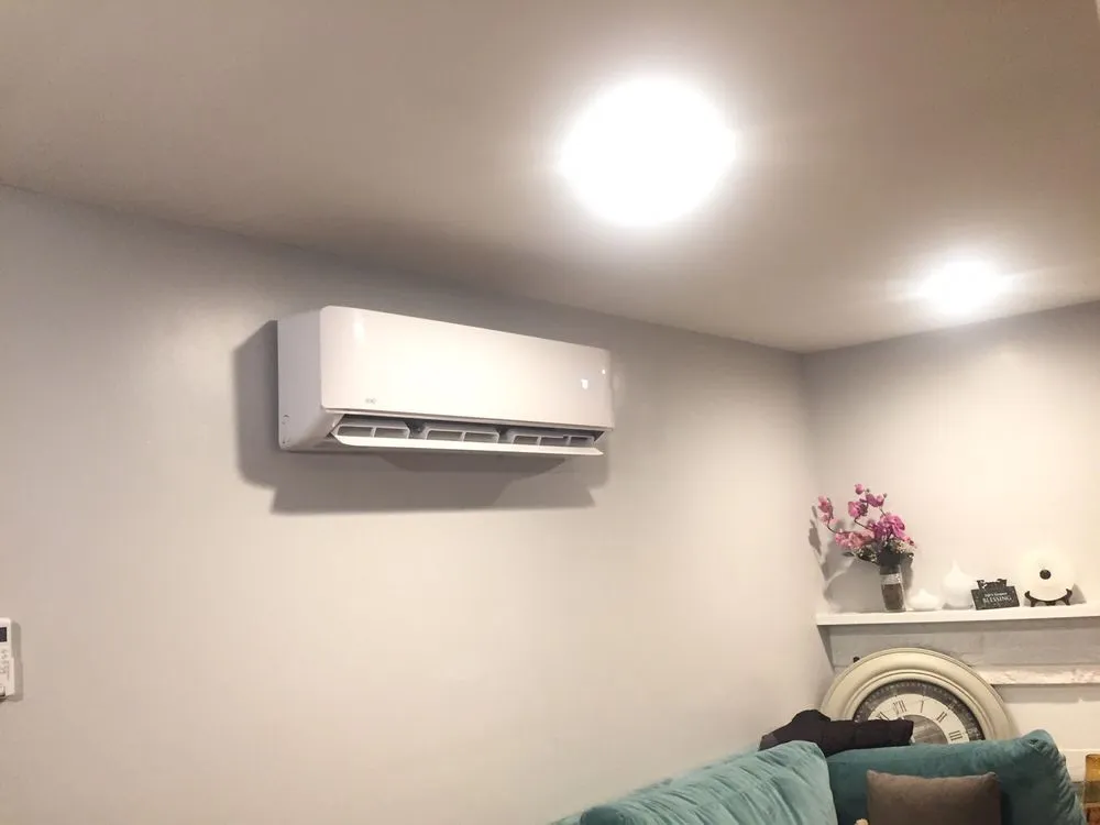 Slide of Star Air Kontrol