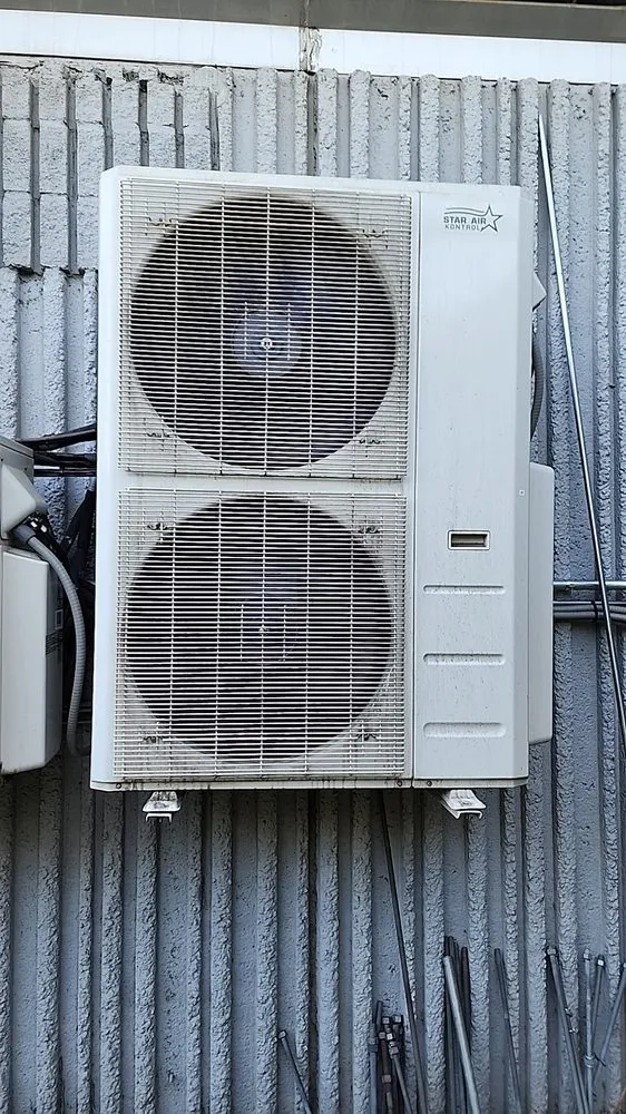 Slide of Star Air Kontrol