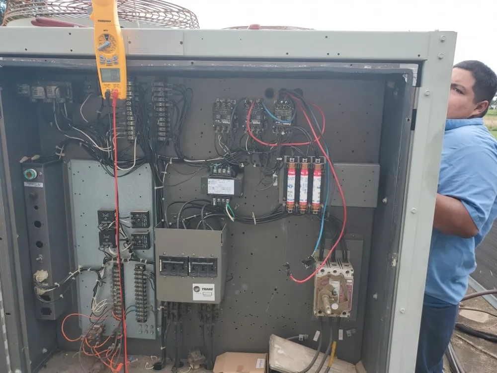 Slide of Starboard A/C & Heating