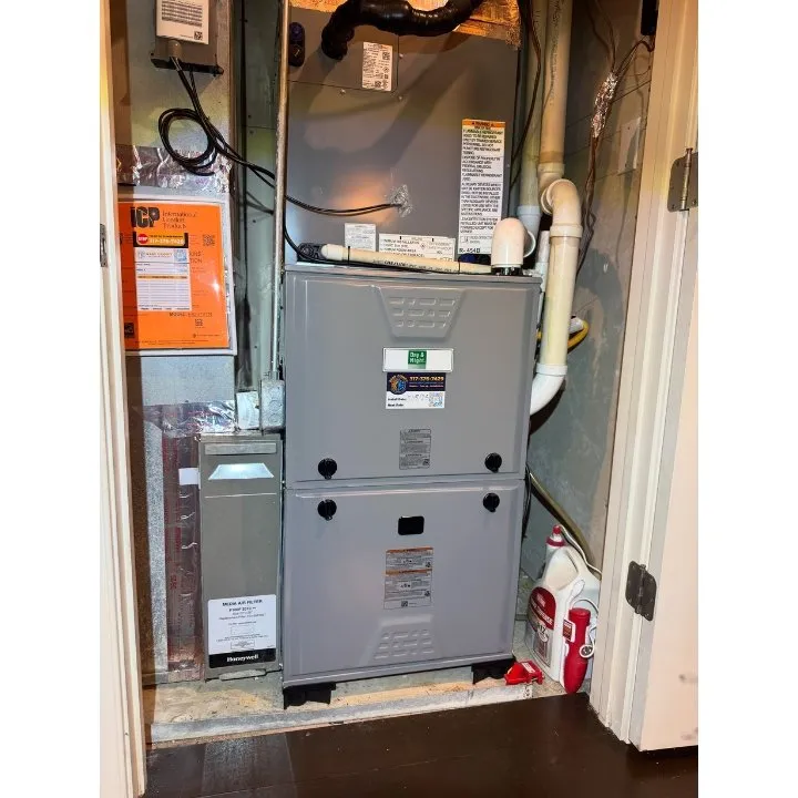 Slide of Stay Comfy HVAC