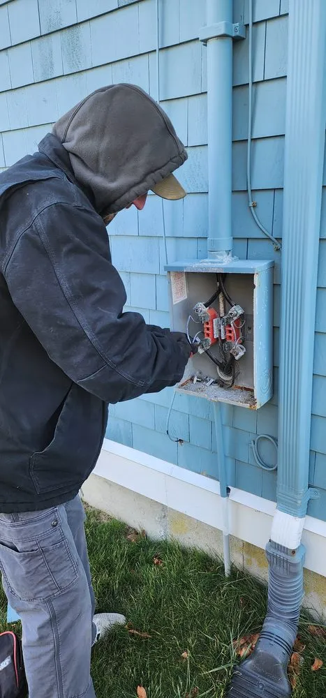 Slide of Steve Miller Licensed Electrician