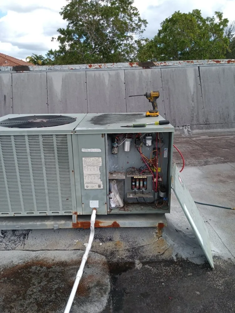 Slide of Stillblazin Air-Conditioning & Refrigeration